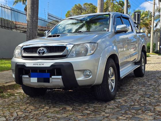 TOYOTA HILUX 3.0 SRV 4X4 CD 16V TURBO INTERCOOLER DIESEL 4P AUTOMÁTICO